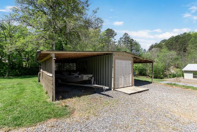 2445 Hanging Dog Road, Murphy, NC 28906