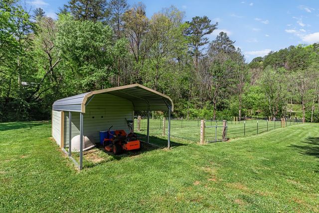 2445 Hanging Dog Road, Murphy, NC 28906