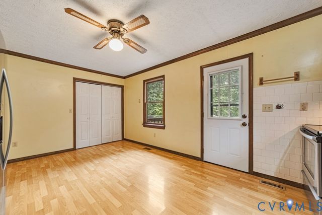 2715 Bethany Church Rd, Bumpass, VA 23024