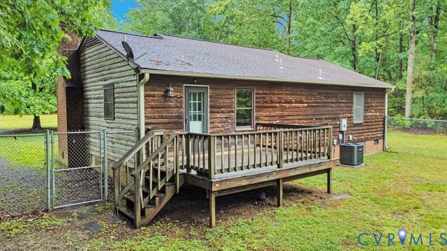 2715 Bethany Church Rd, Bumpass, VA 23024