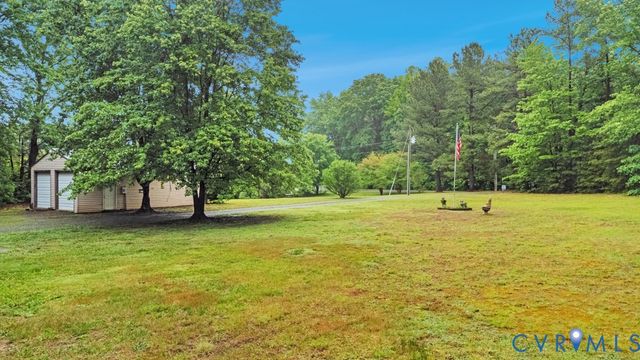 2715 Bethany Church Rd, Bumpass, VA 23024