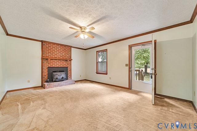 2715 Bethany Church Rd, Bumpass, VA 23024