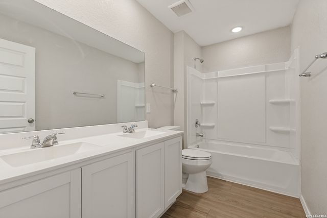 747 CORBIN BND, San Antonio, TX 78221