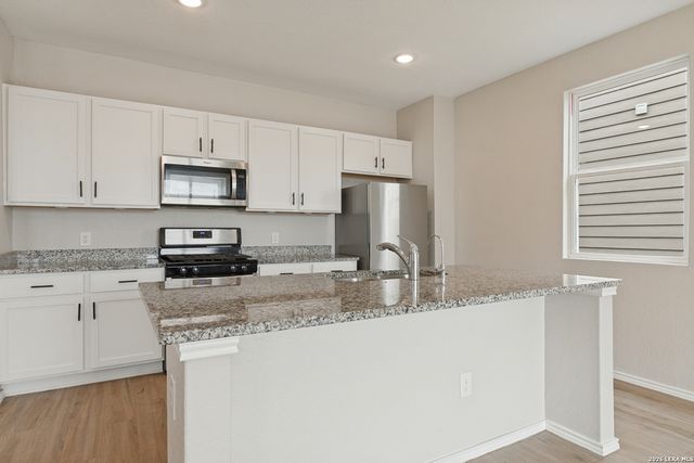 747 CORBIN BND, San Antonio, TX 78221
