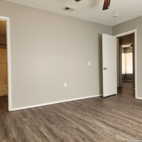 9851 Meadow Way, Converse, TX 78109