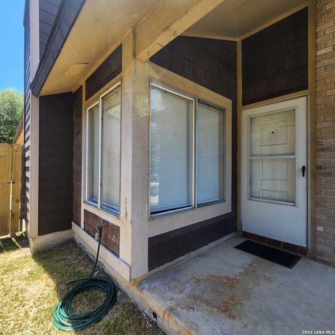 9851 Meadow Way, Converse, TX 78109