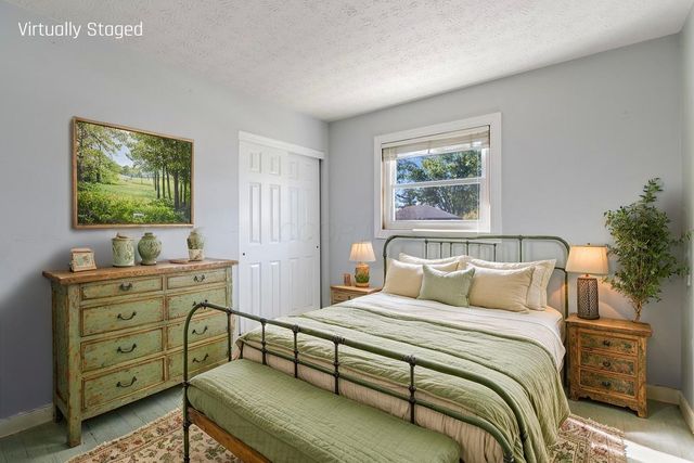 718 Sugar Court, Westerville, OH 43082