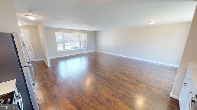 1616 DEBRA DR, Waldorf, MD 20601