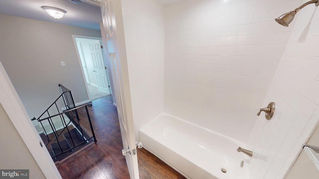 1616 DEBRA DR, Waldorf, MD 20601