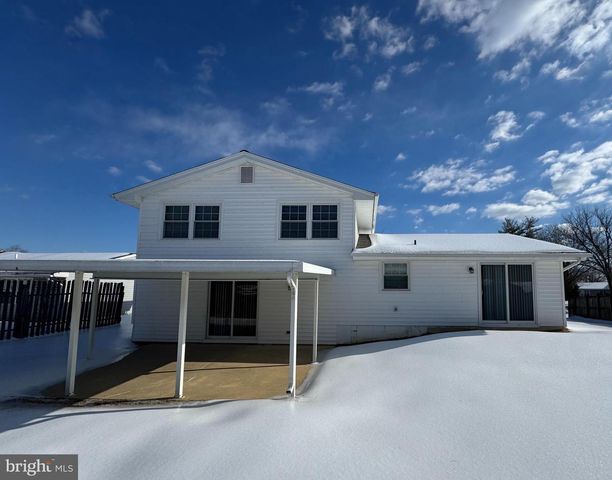 1616 DEBRA DR, Waldorf, MD 20601