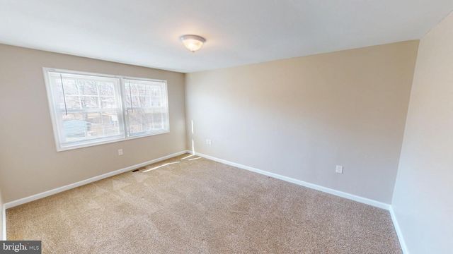 1616 DEBRA DR, Waldorf, MD 20601