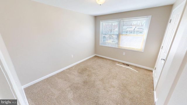 1616 DEBRA DR, Waldorf, MD 20601