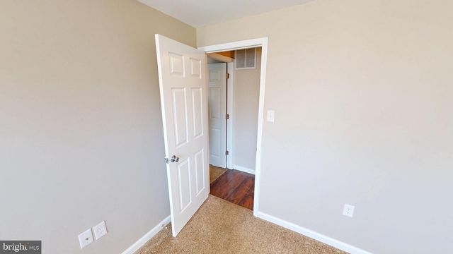 1616 DEBRA DR, Waldorf, MD 20601