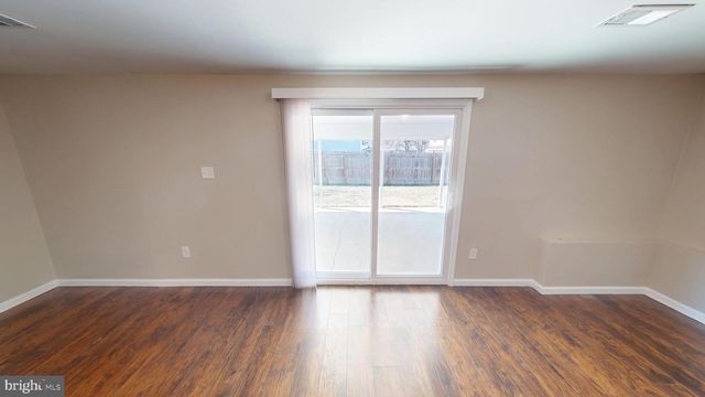 1616 DEBRA DR, Waldorf, MD 20601