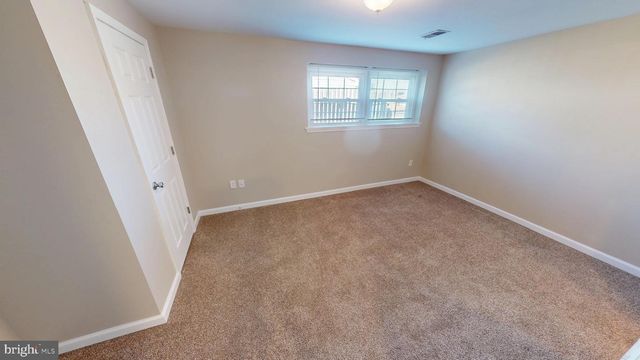 1616 DEBRA DR, Waldorf, MD 20601