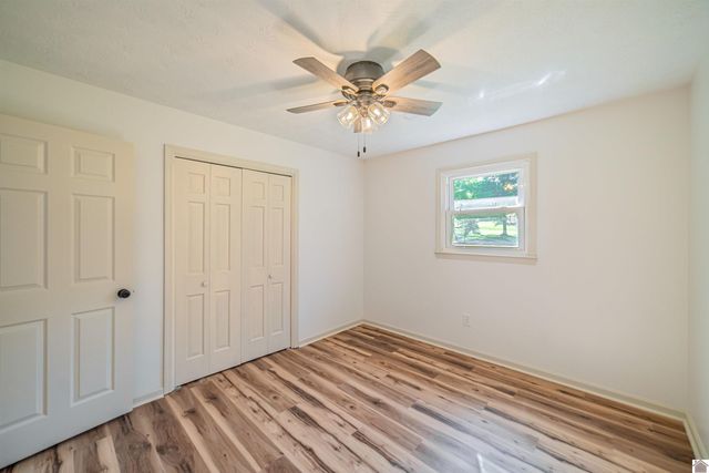 400 Longview Dr., Paducah, KY 42001