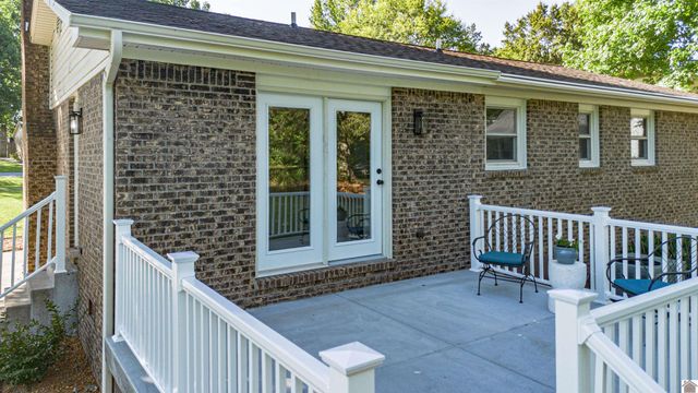 400 Longview Dr., Paducah, KY 42001
