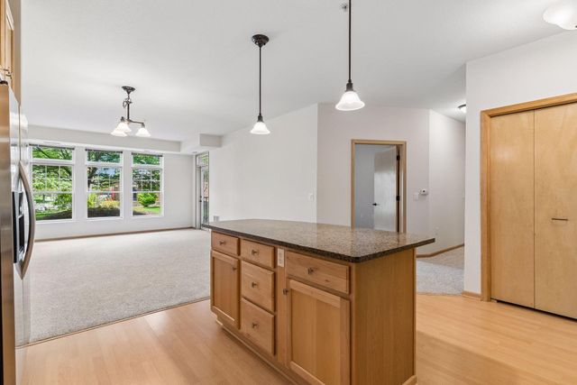 7100 Metro Boulevard 104, Edina, MN 55439