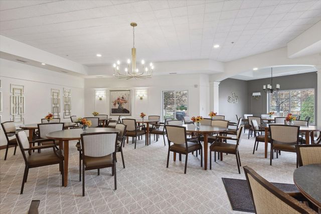 7100 Metro Boulevard 104, Edina, MN 55439