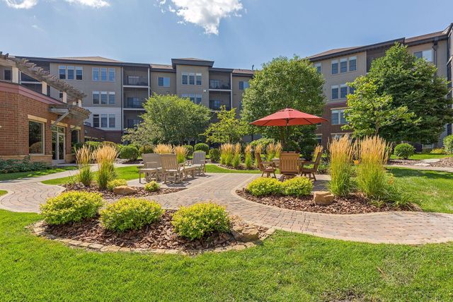 7100 Metro Boulevard 104, Edina, MN 55439