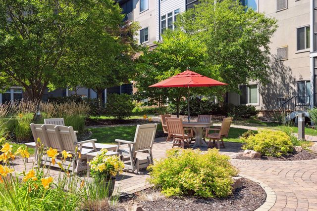 7100 Metro Boulevard 104, Edina, MN 55439