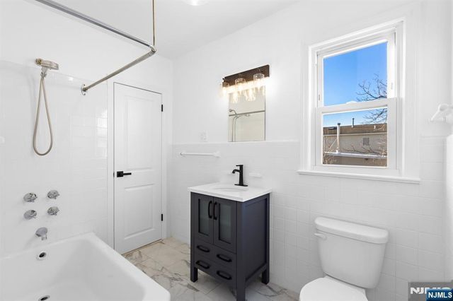 163 Front Street, Secaucus, NJ 07094