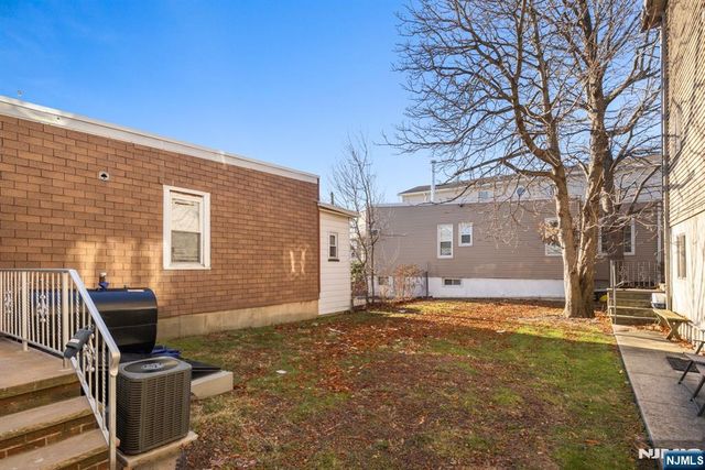 163 Front Street, Secaucus, NJ 07094