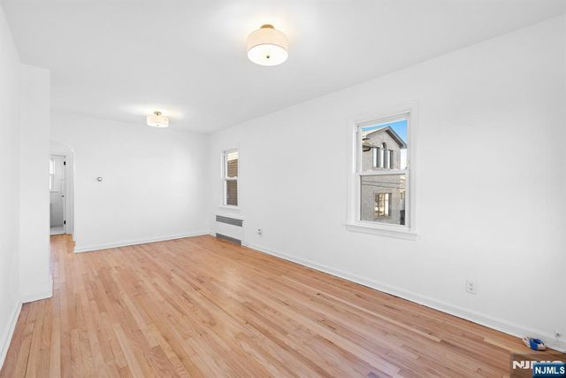163 Front Street, Secaucus, NJ 07094