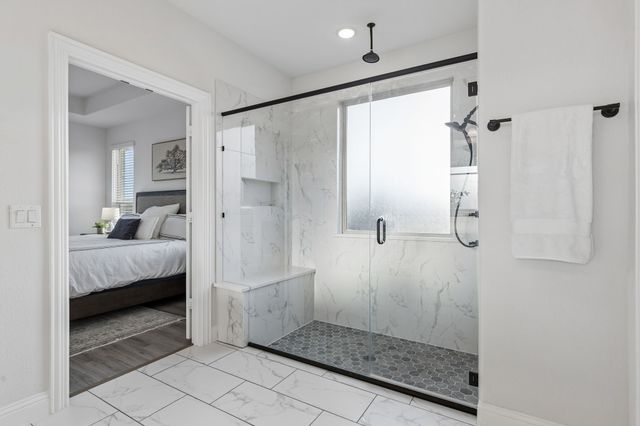 11101 Norcross Drive, Cross Roads, TX 76227