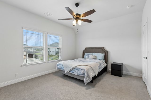 11101 Norcross Drive, Cross Roads, TX 76227