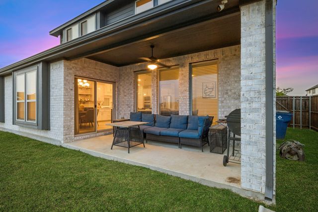 11101 Norcross Drive, Cross Roads, TX 76227