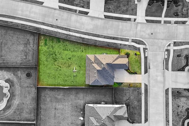 11101 Norcross Drive, Cross Roads, TX 76227