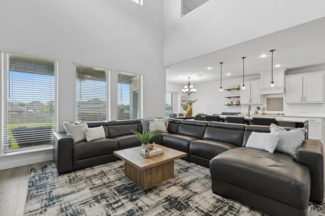 11101 Norcross Drive, Cross Roads, TX 76227