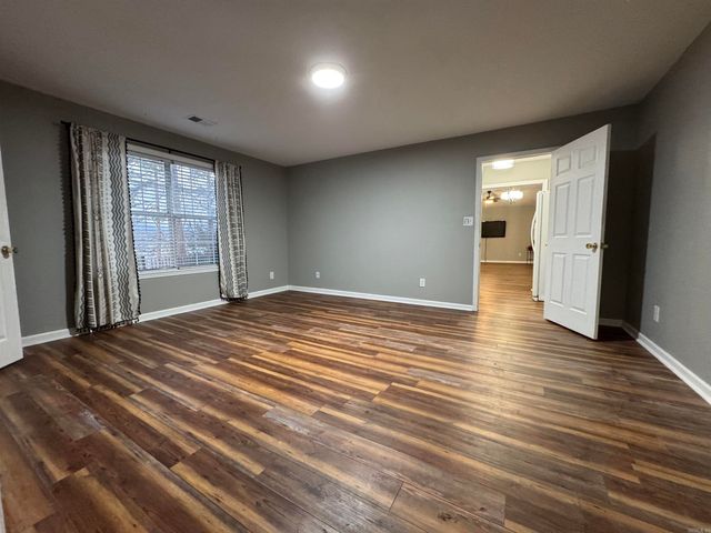 205 Kleinshore Road, Hot Springs, AR 71901