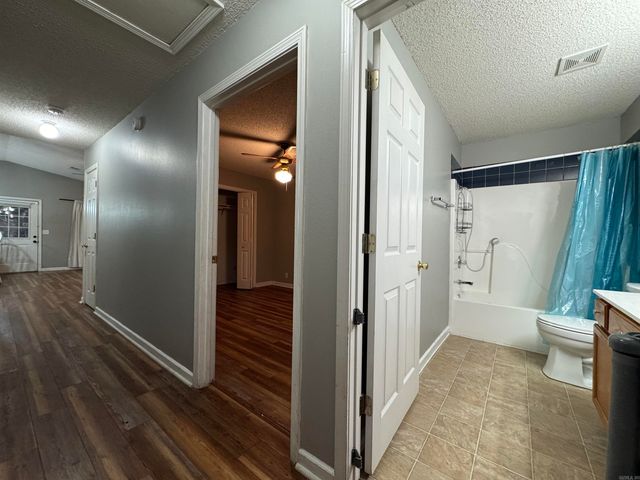 205 Kleinshore Road, Hot Springs, AR 71901