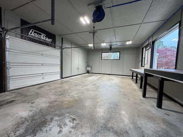 205 Kleinshore Road, Hot Springs, AR 71901