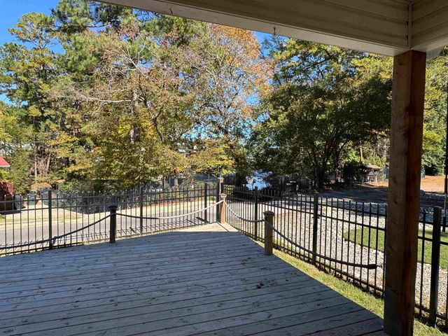 205 Kleinshore Road, Hot Springs, AR 71901