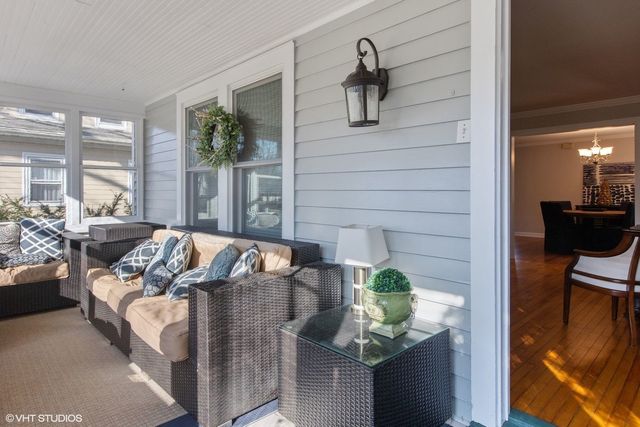 547 Melrose Avenue, Kenilworth, IL 60043