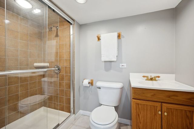 547 Melrose Avenue, Kenilworth, IL 60043