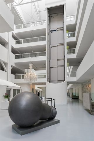 42 8th 2306, Boston, MA 02129