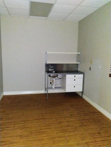 9788 Clarewood Drive 106, Houston, TX 77036