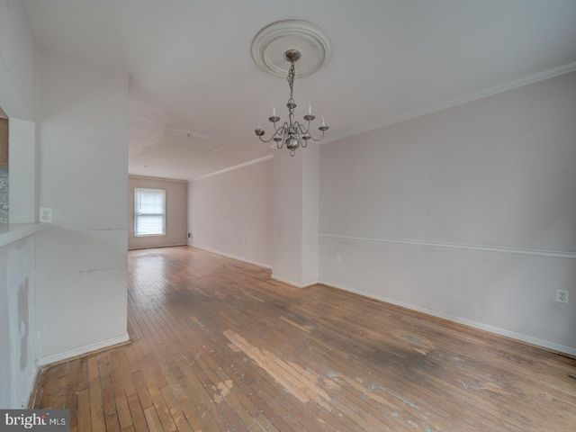 881-A BARNABY ST SE, Washington, DC 20032