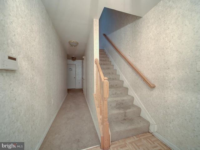 881-A BARNABY ST SE, Washington, DC 20032
