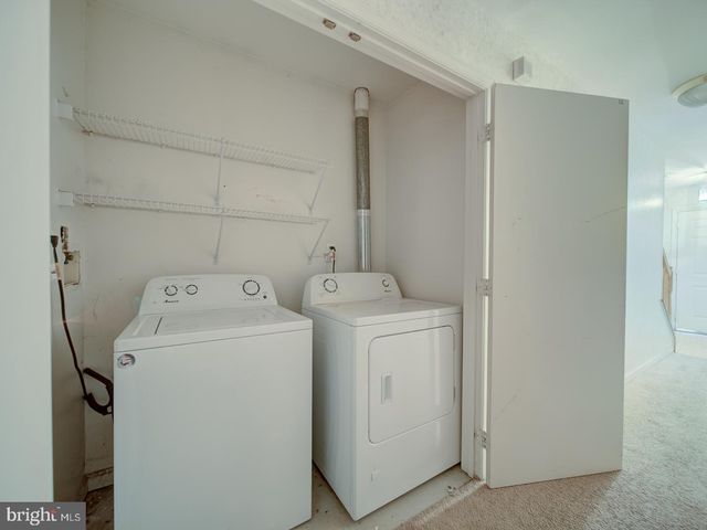 881-A BARNABY ST SE, Washington, DC 20032