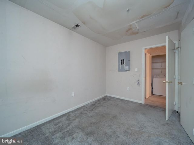 881-A BARNABY ST SE, Washington, DC 20032