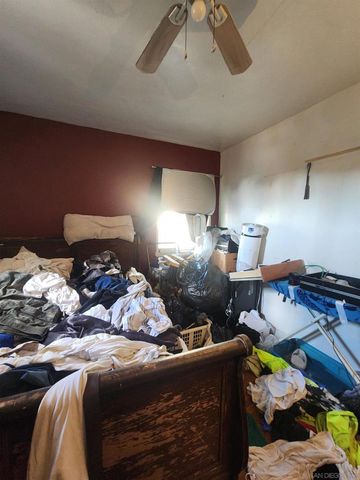 515 Iona Dr, San Diego, CA 92114