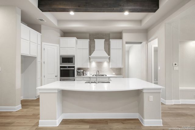 914 Gyngell Ln, San Antonio, TX 78260