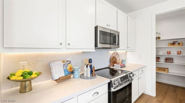 1530 Hopeful Lark Lane, Las Vegas, NV 89138