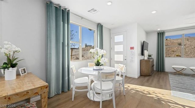 1530 Hopeful Lark Lane, Las Vegas, NV 89138