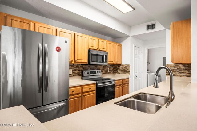 10075 GATE Parkway N 2505, Jacksonville, FL 32246